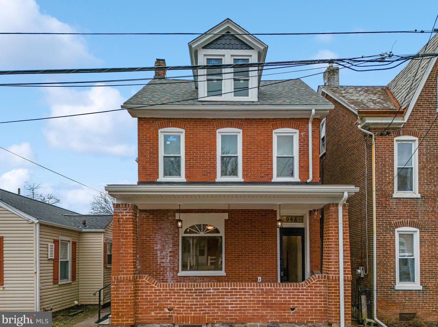 948 Queen St, Pottstown, PA 19464