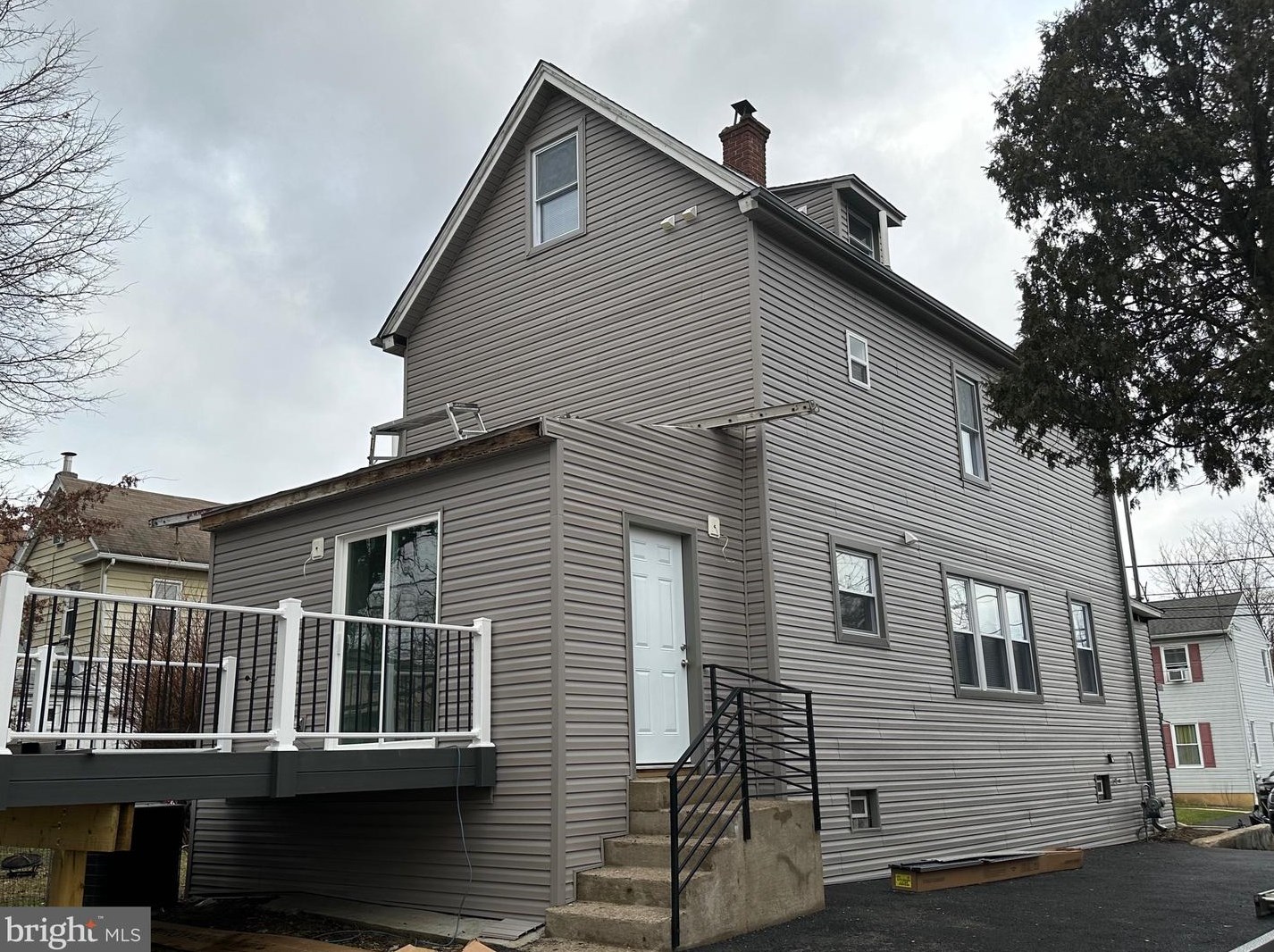 1566 Prospect Ave, Willow Grove, PA 19090