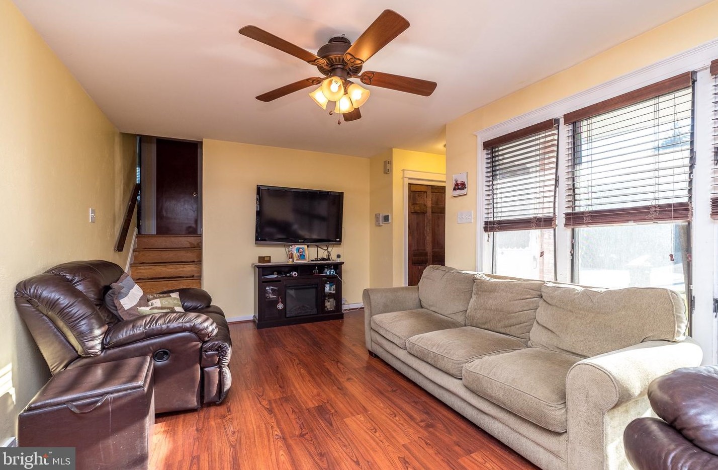3019 Wales Rd, Norristown PA  19403-4203 exterior