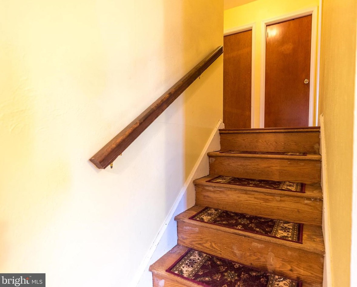 3019 Wales Rd, Norristown PA  19403-4203 exterior