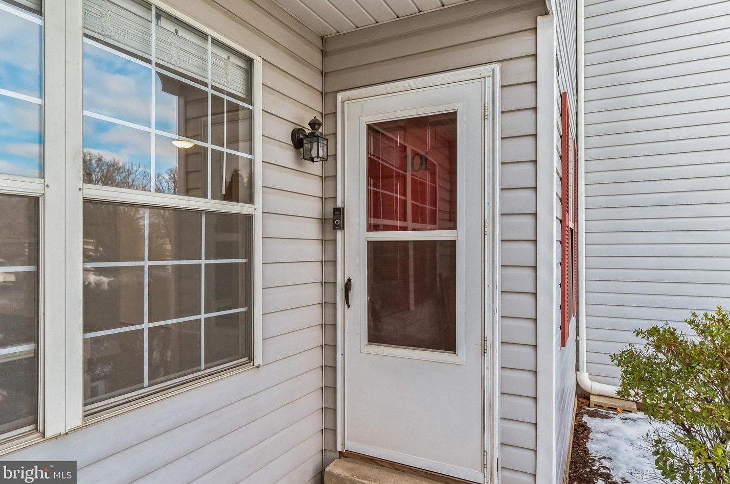 101 Essex Ct, Lansdale, PA 19446