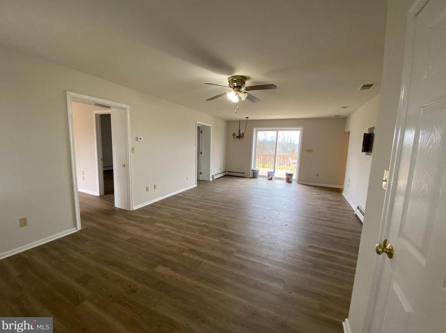 2063 Hill Rd #a, Perkiomenville, PA 18074