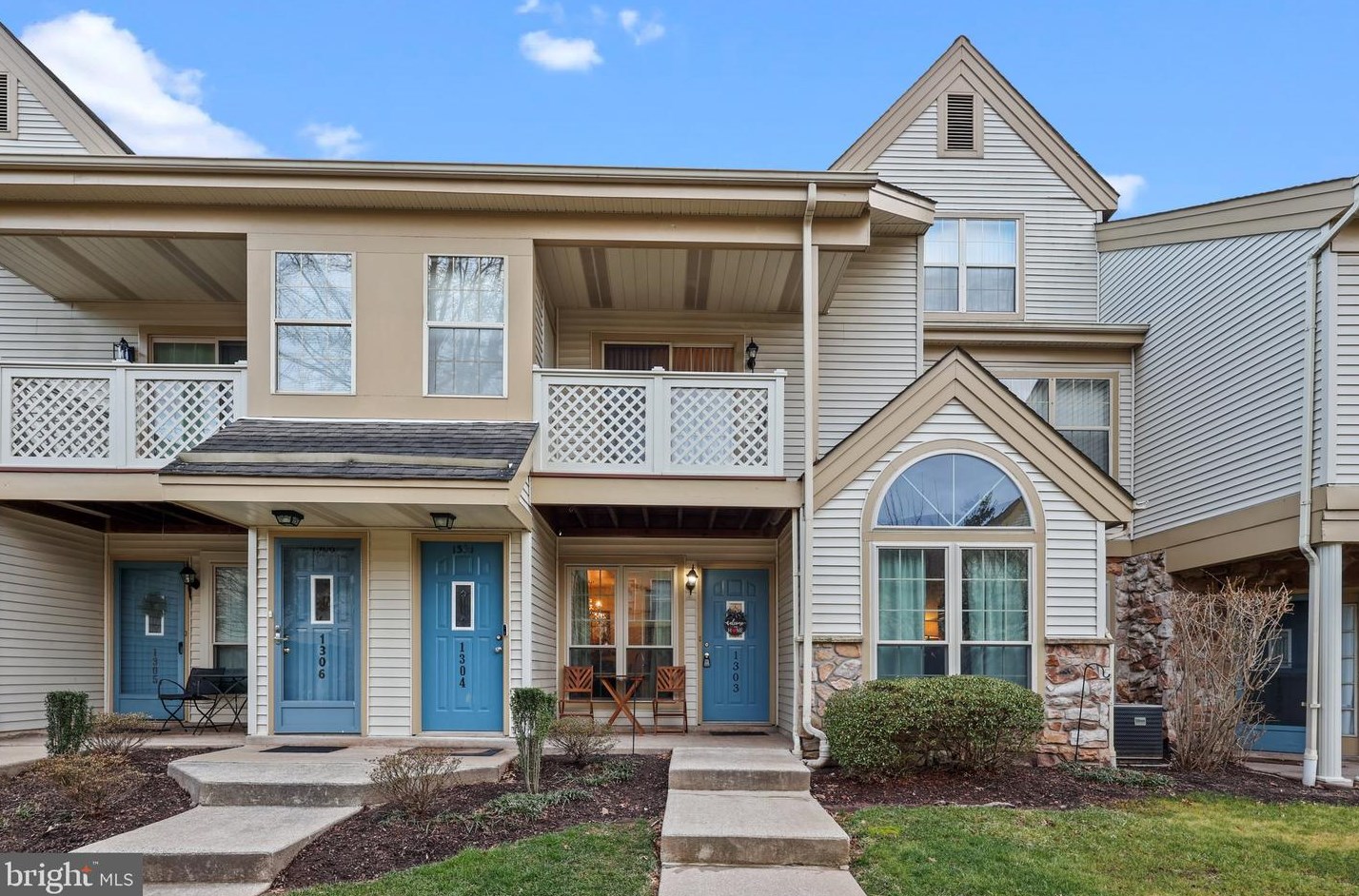 1303 Foxmeadow Dr #condo 1303, Limerick, PA 19468
