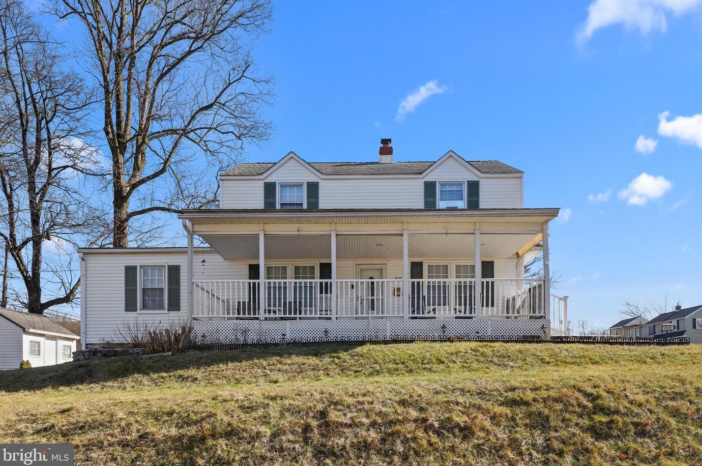 805 Division Ave, Willow Grove, PA 19090