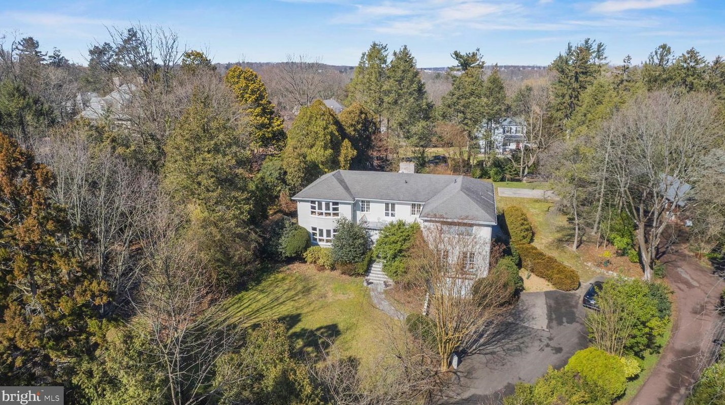 437 Crescent Rd, Wyncote, PA 19095