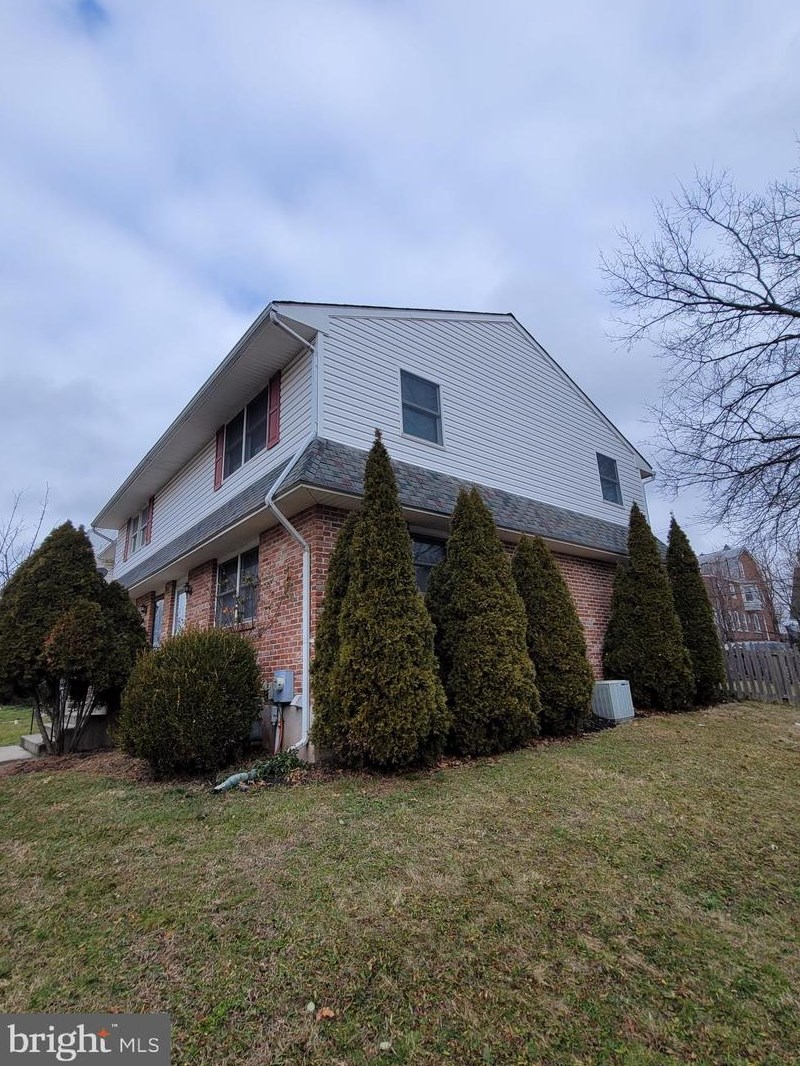 1000 Thomas Barone St, Norristown PA  19401-4215 exterior