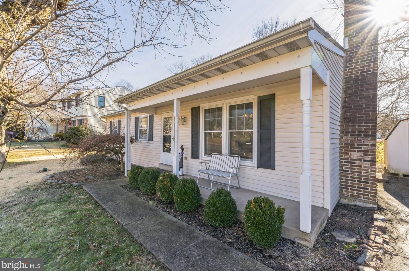 537 Pioneer Cir, Harleysville, PA 19438-1728