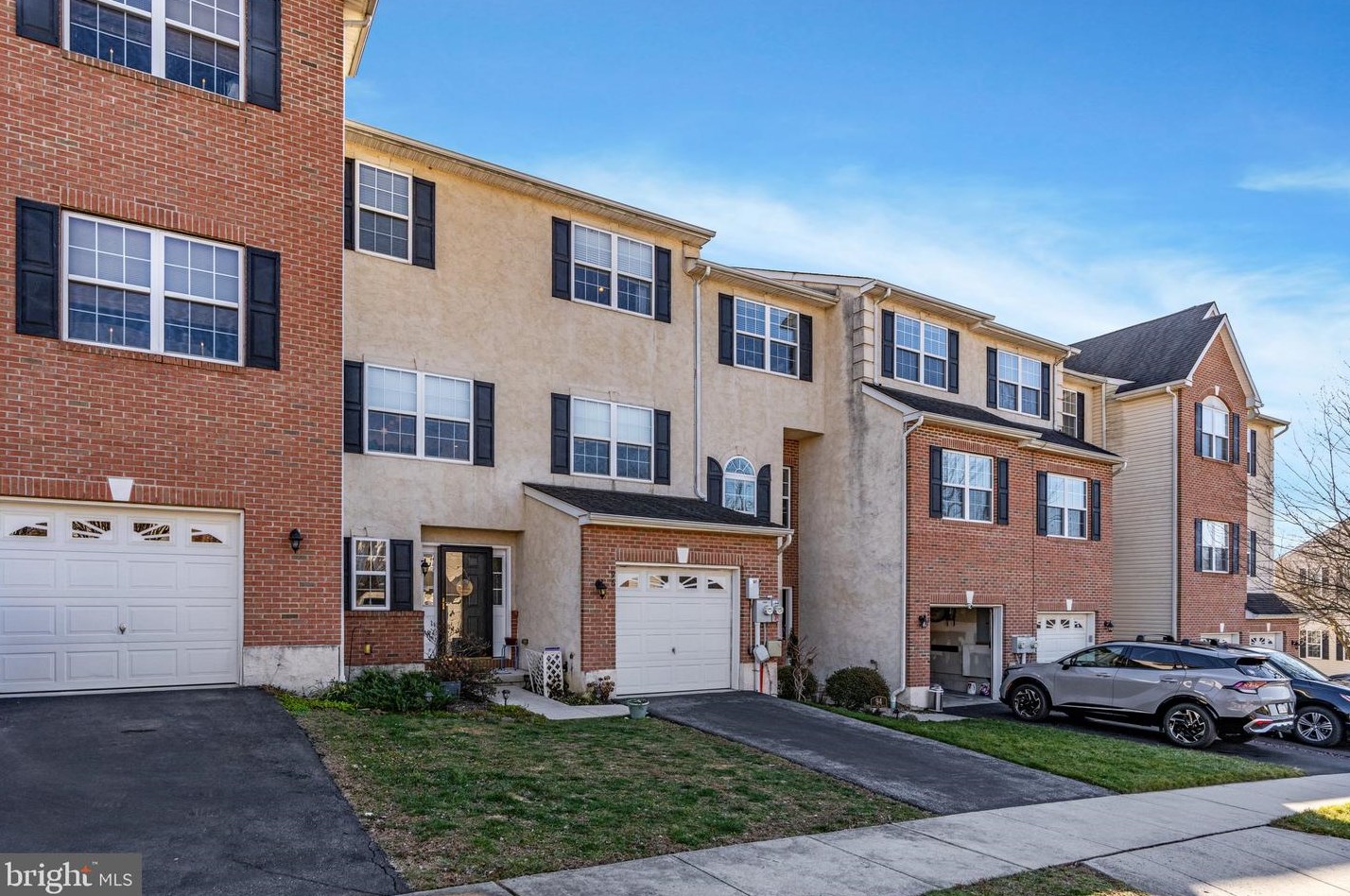96 Stone Hill Dr, Pottstown, PA 19464