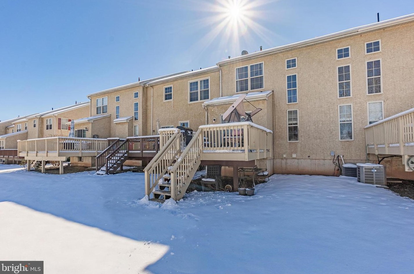 7 Chadwick Cir, Norristown PA  19403-4563 exterior