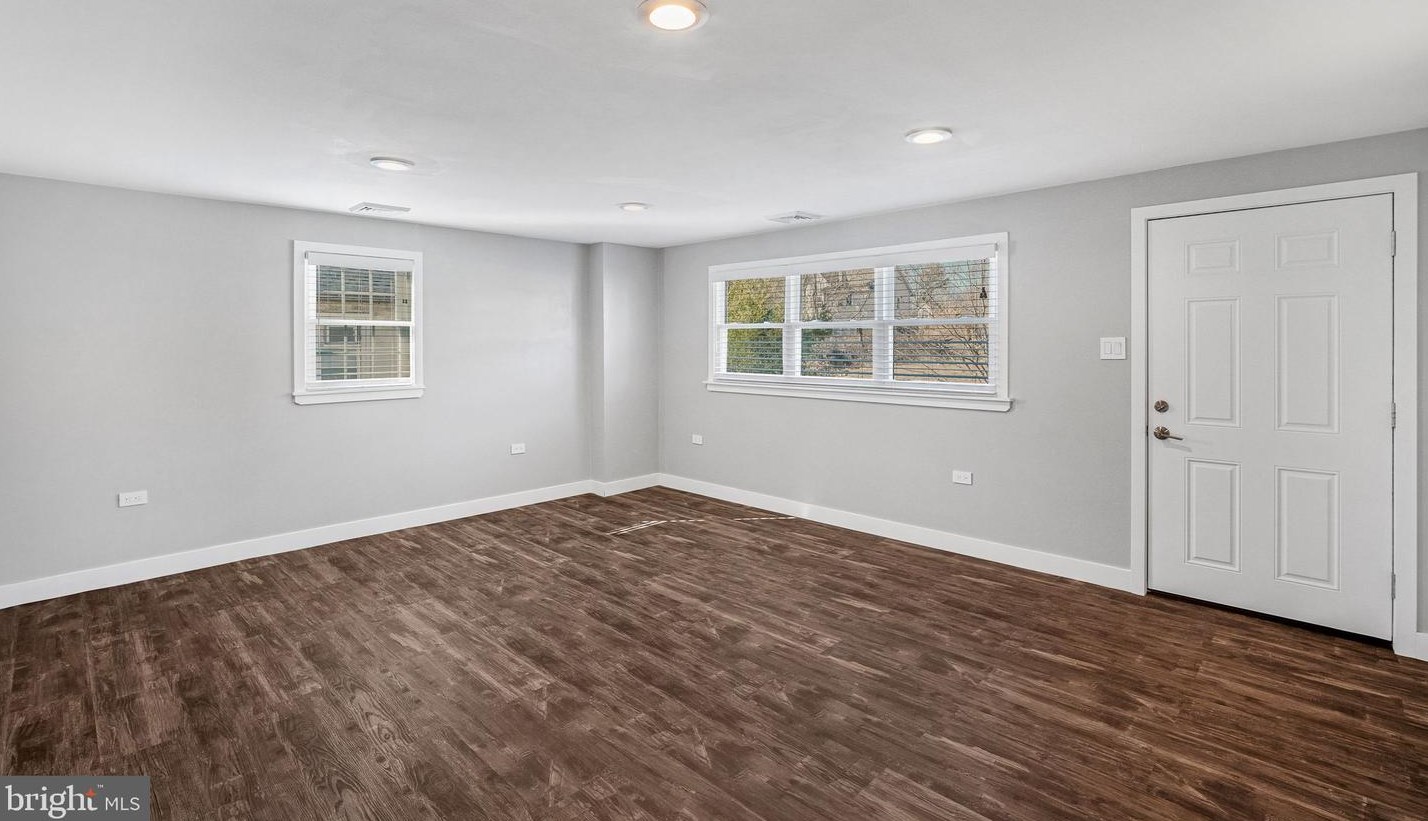 2952 Dekalb Pike, Norristown, PA 19401