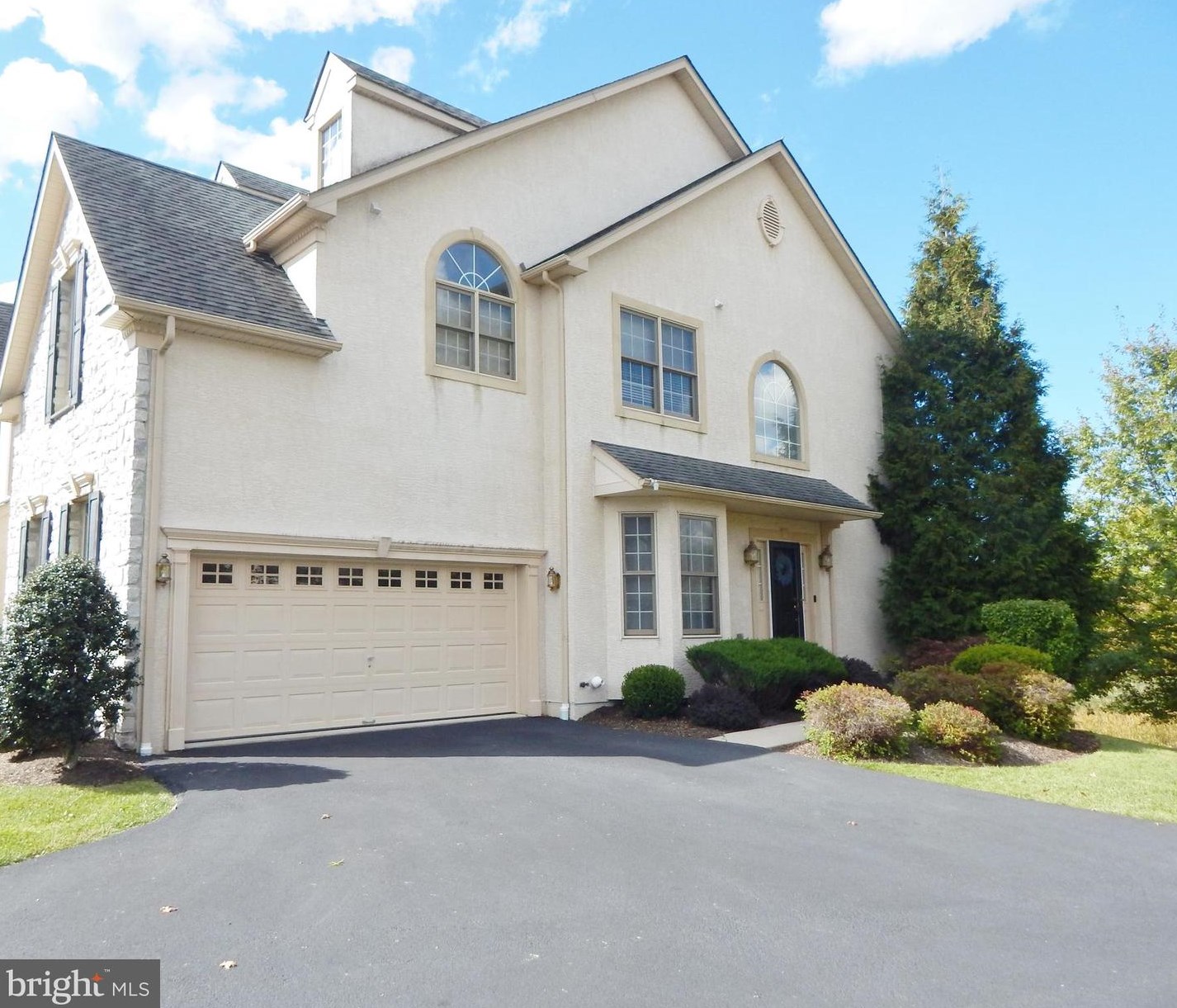 1537 Kellogg Dr, Prospectville, PA 19002-1224