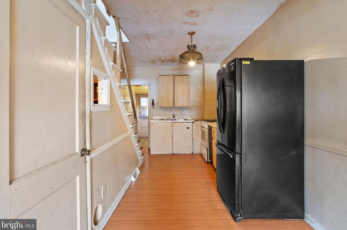 810 Kohn St, Norristown PA  19401-3742 exterior