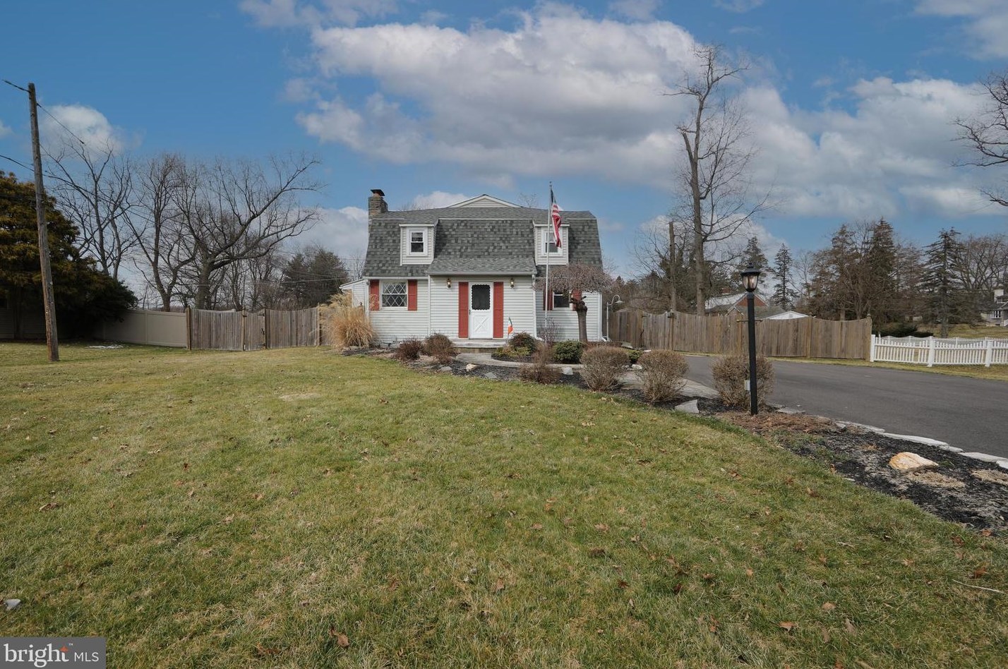 1368 Bernard Ave, Willow Grove, PA 19090