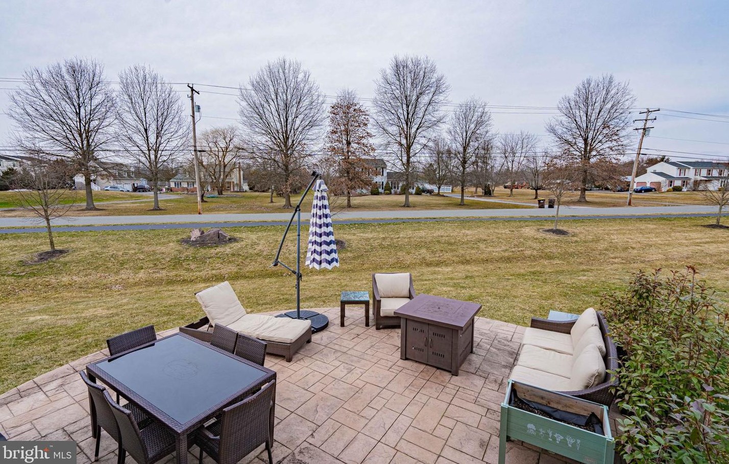 129 Raven Ct, Gilbertsville, PA 19525