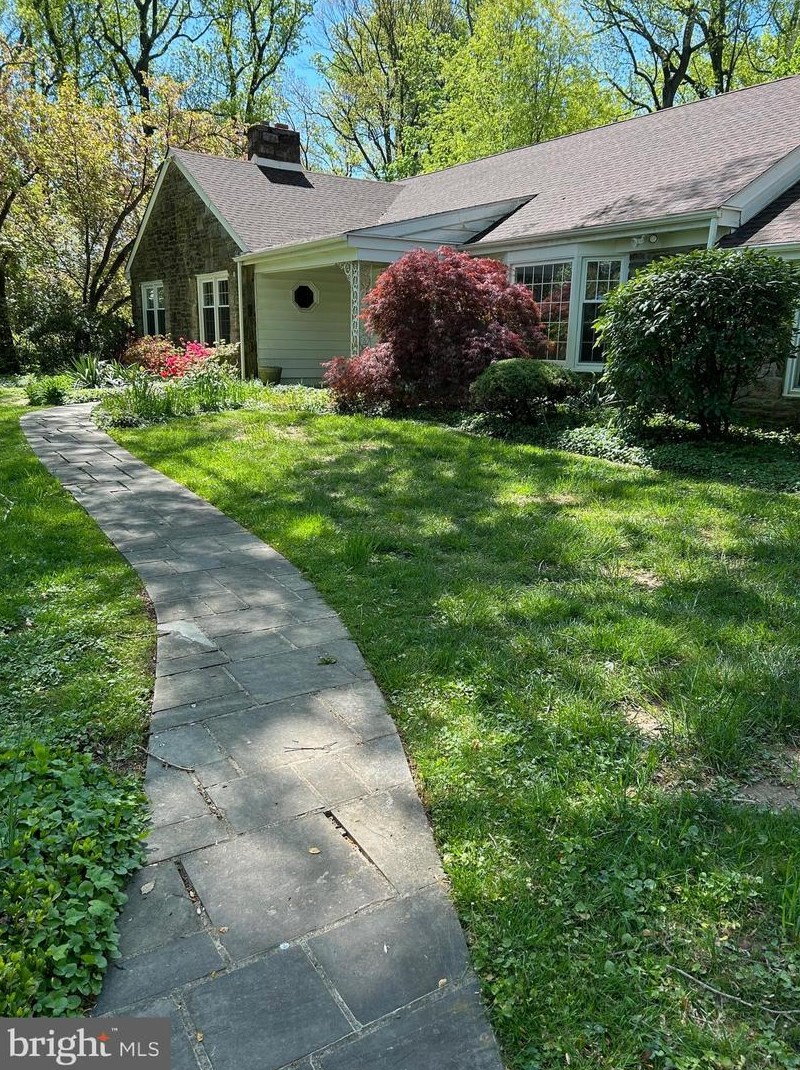 1134 Devon Rd, Meadowbrook, PA 19046