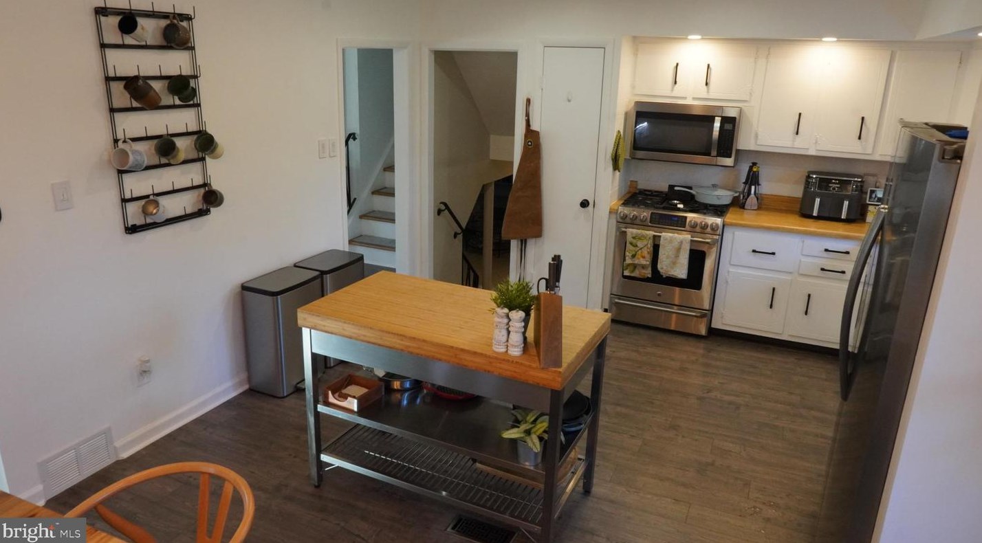 1224 Heather Rd, Prospectville PA  19002-5015 exterior