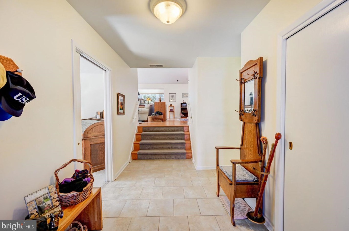 801 Preston Rd, Ardsley, PA 19038