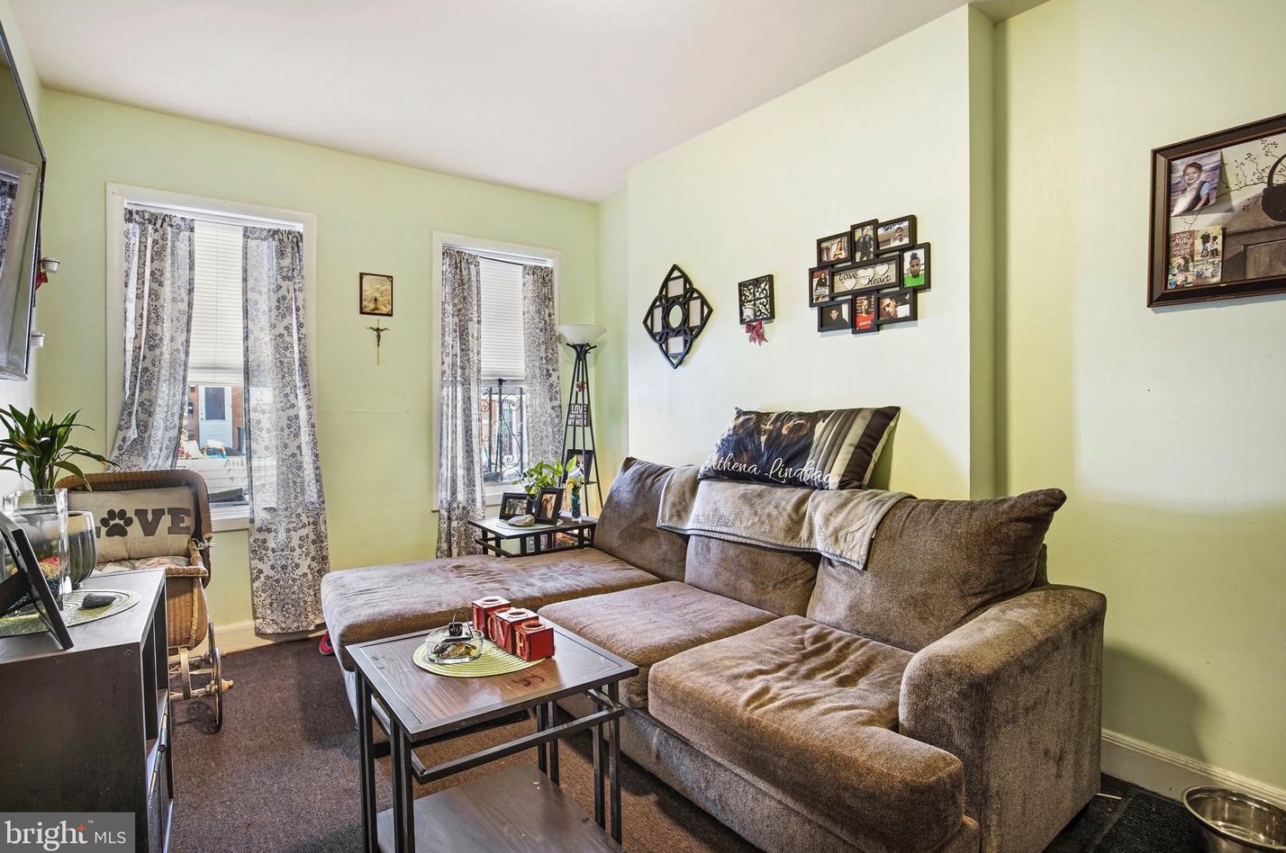 810 Elm St, Norristown, PA 19401-3728