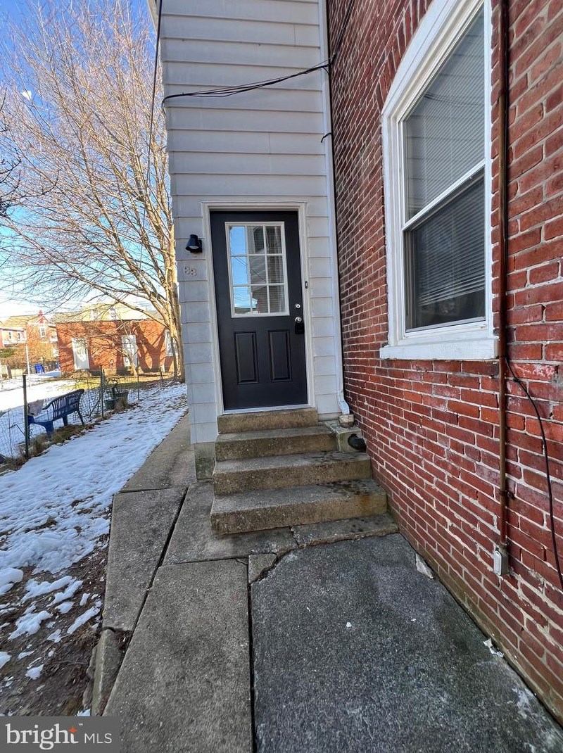 33 E 4th St, Pottstown, PA 19464