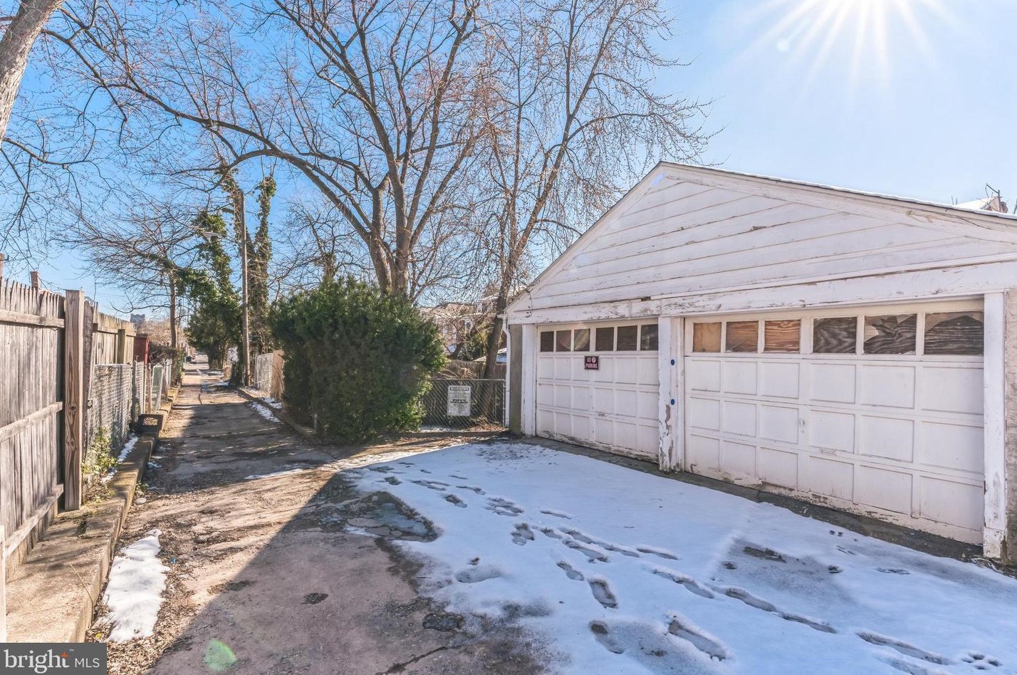 1113 Main St, Norristown PA  19401-4915 exterior