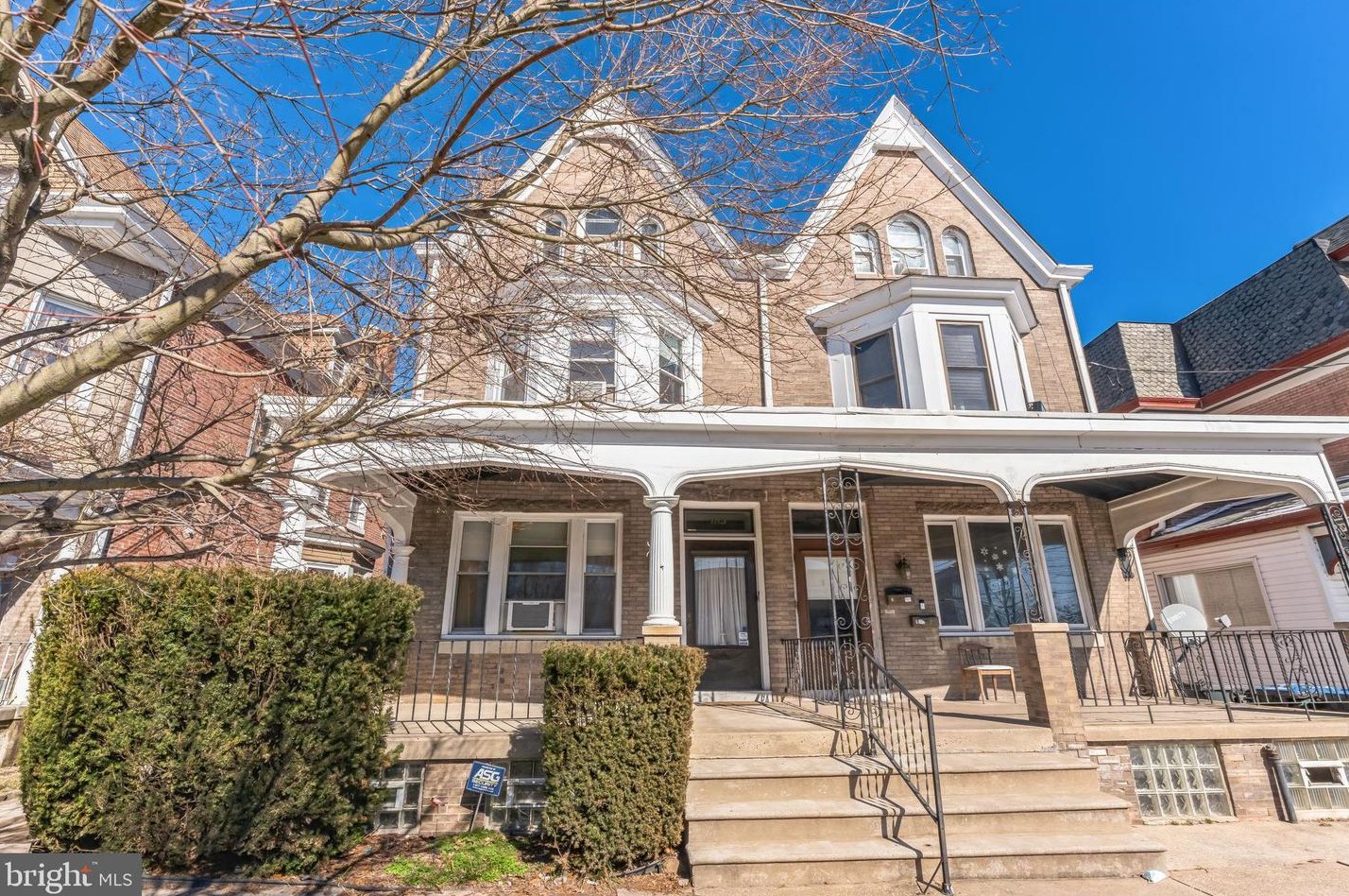 1113 Main St, Norristown, PA 19401-2719