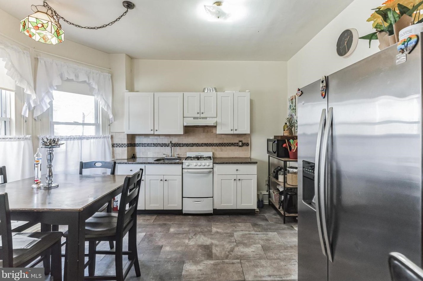 1113 Main St, Norristown PA  19401-4915 exterior