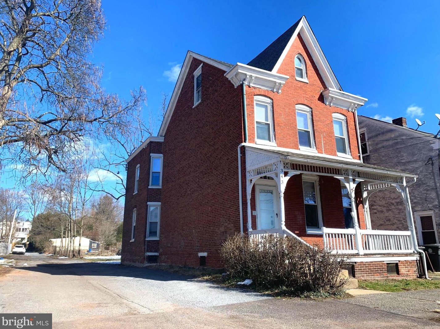 343 Jefferson Ave, Pottstown, PA 19464-5359