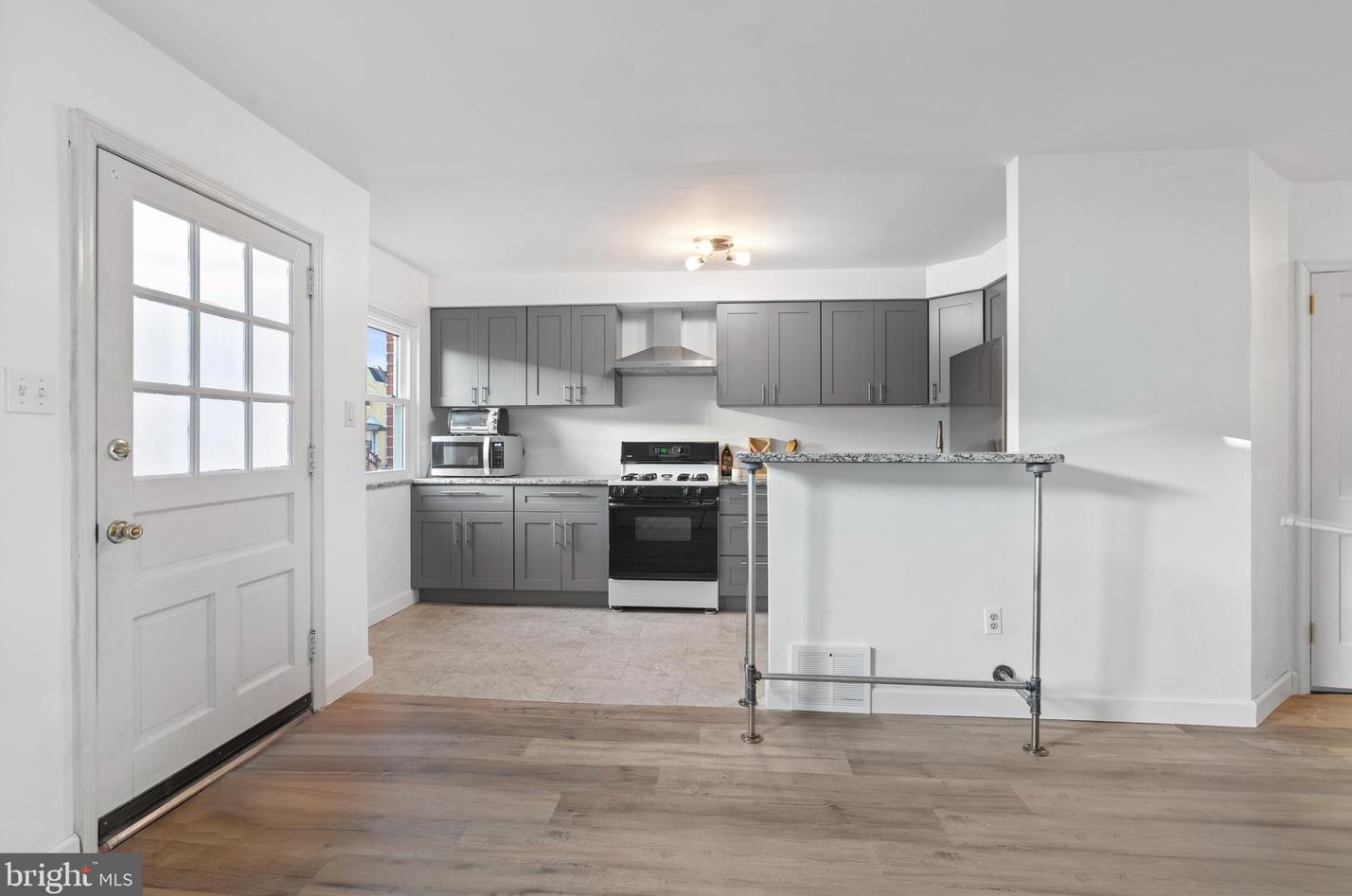 721 Shaw Ave, Lansdale, PA 19446-2333