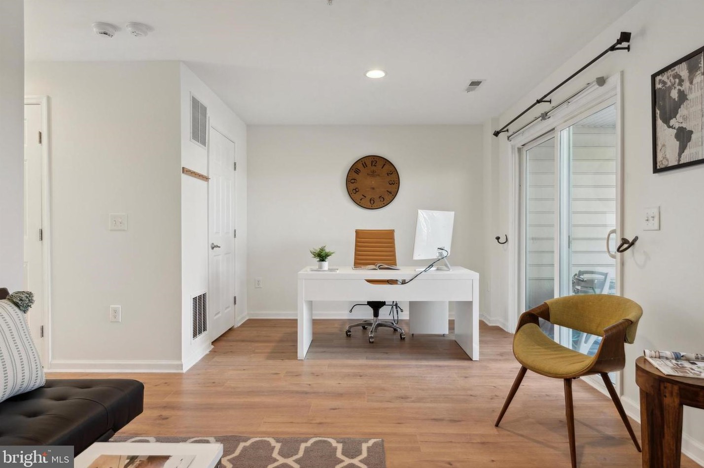 404 Susan Cir, North Wales PA  19454-1414 exterior