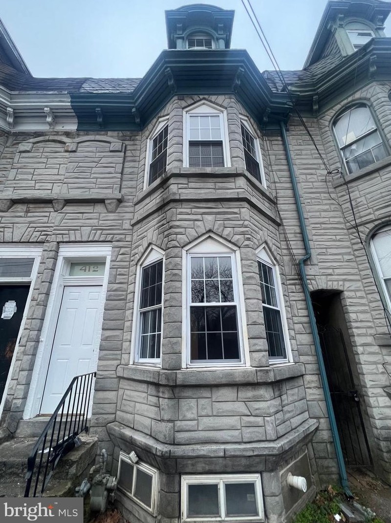 412 W Airy St, Norristown, PA 19401