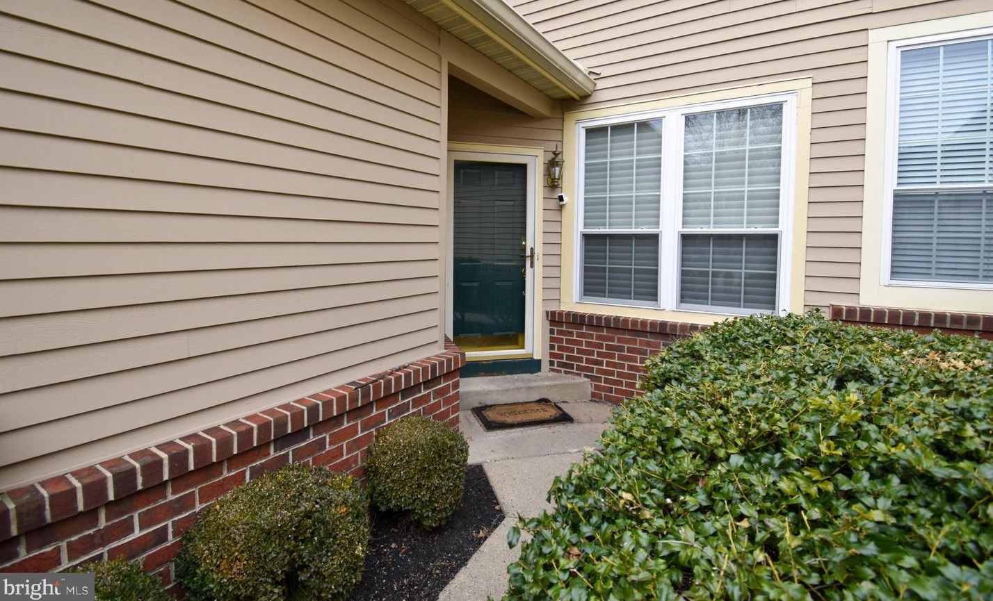 244 Pinecrest Ln, Lansdale, PA 19446
