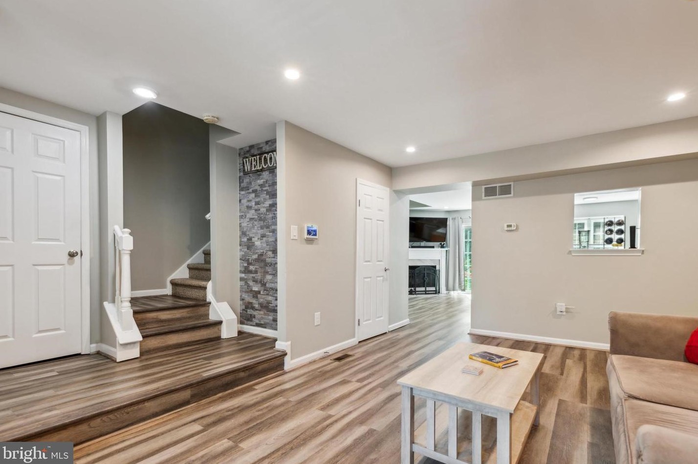 1904 Red Maple Grv, Prospectville, PA 19002-5047