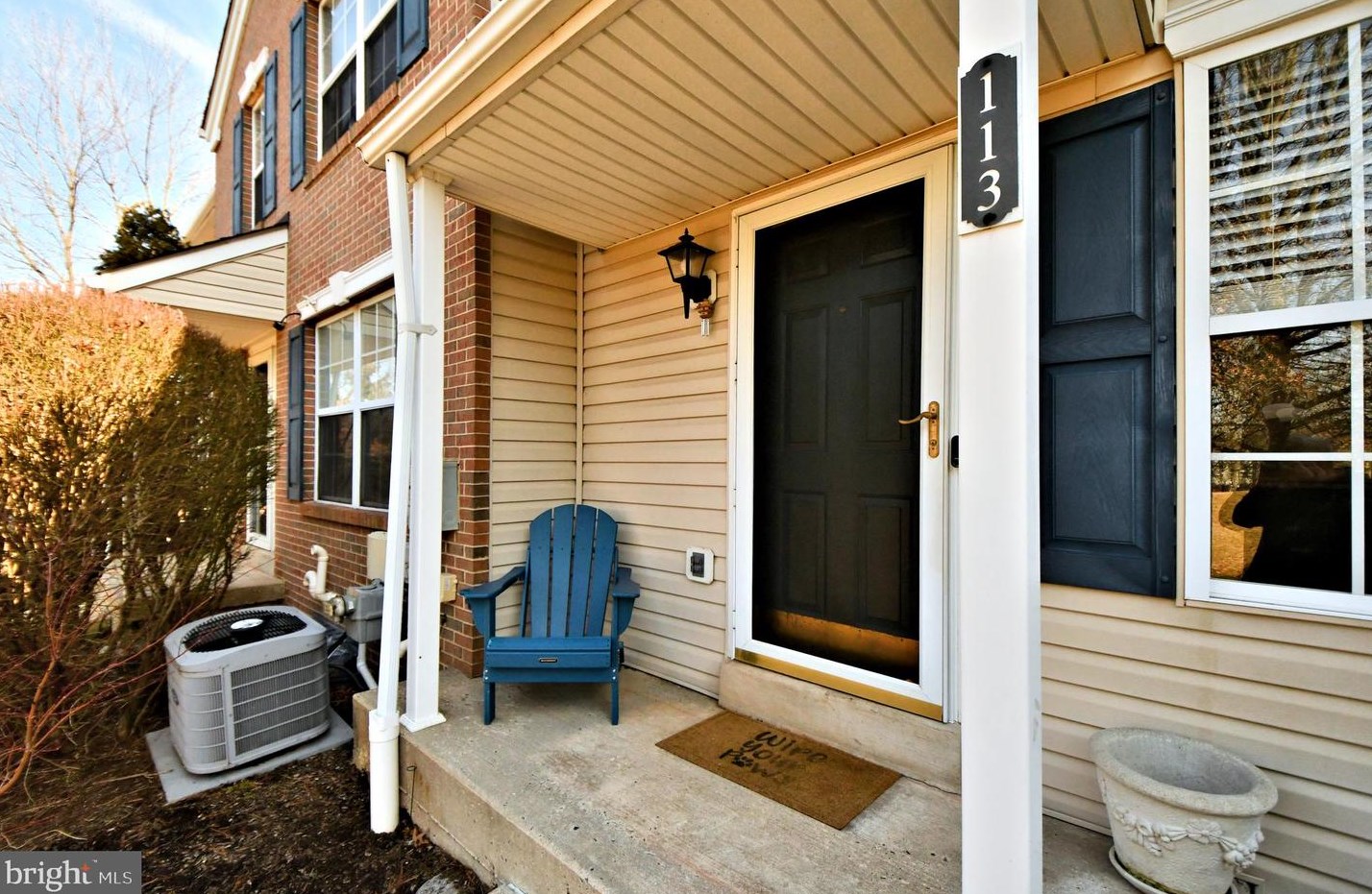 113 Newport Ct, Harleysville, PA 19438