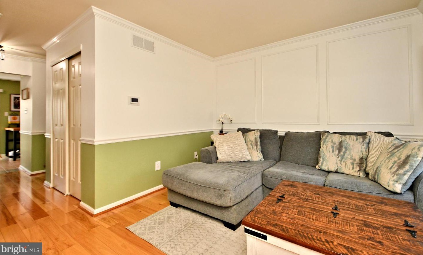 113 Newport Ct, Harleysville PA  19438-3613 exterior