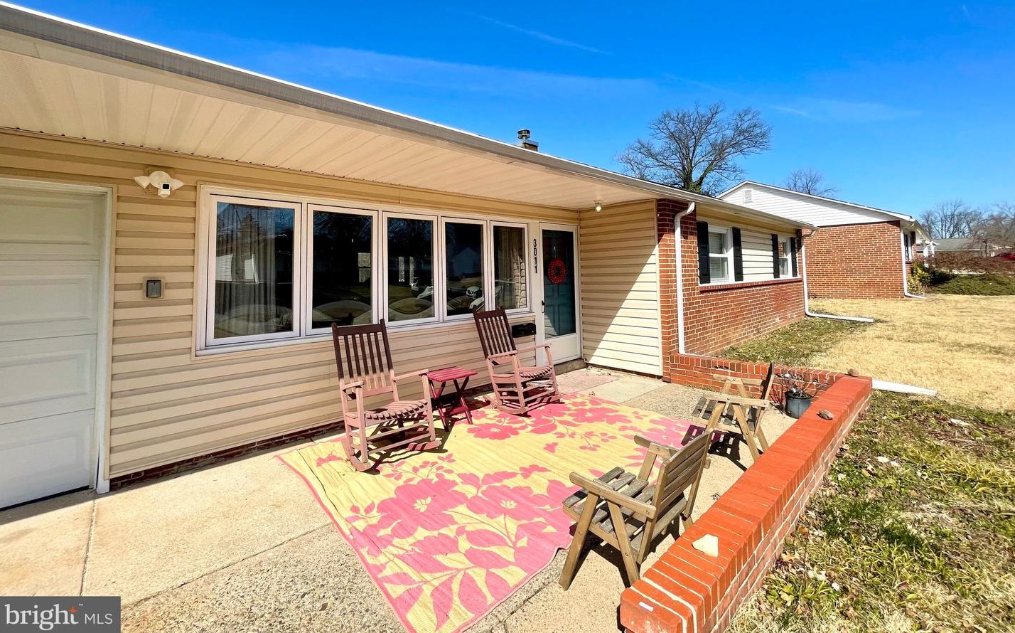 3011 Cottage Ln, Norristown PA  19401-1307 exterior