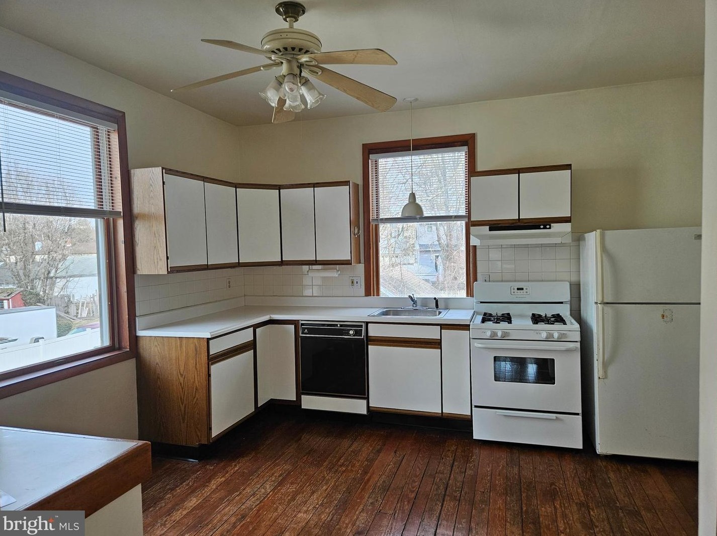 2907 Mount Carmel Ave, Ardsley, PA 19038