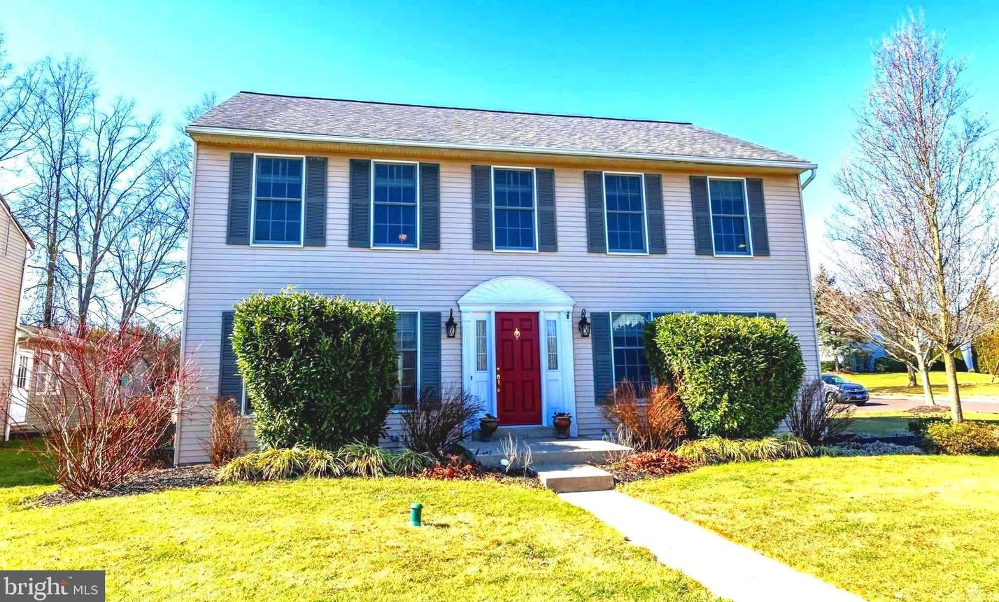 2956 Denbeigh, Hatfield, PA 19440