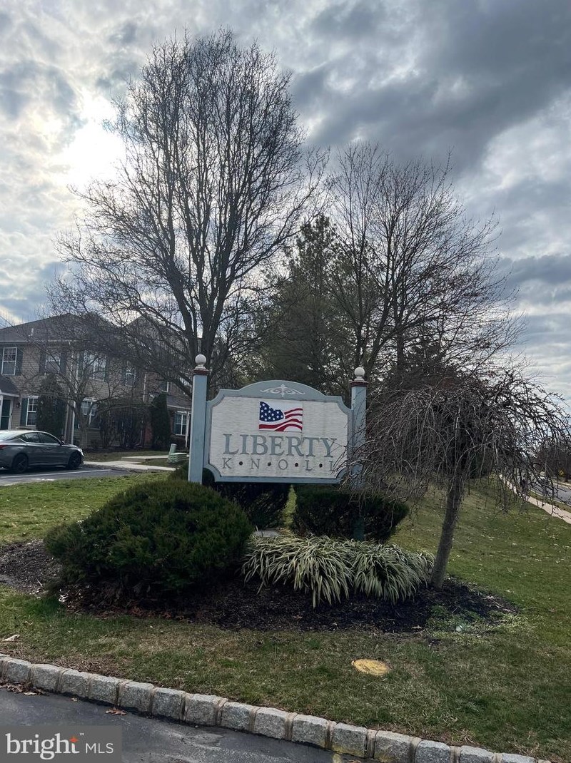 105 Carlton Ct, Harleysville, PA 19438-3615