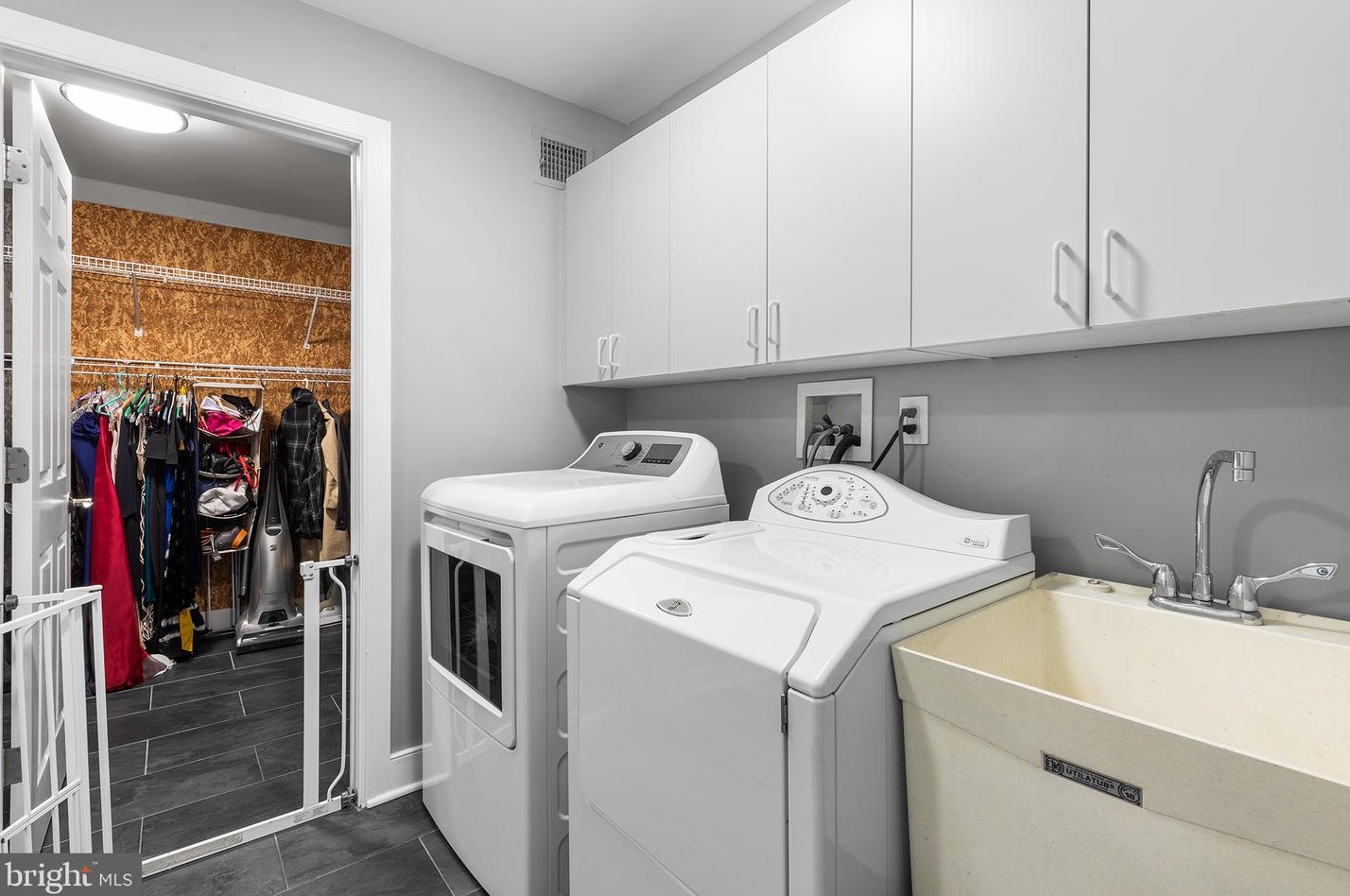 511 Prospect Ave, North Wales PA  19454-3022 exterior