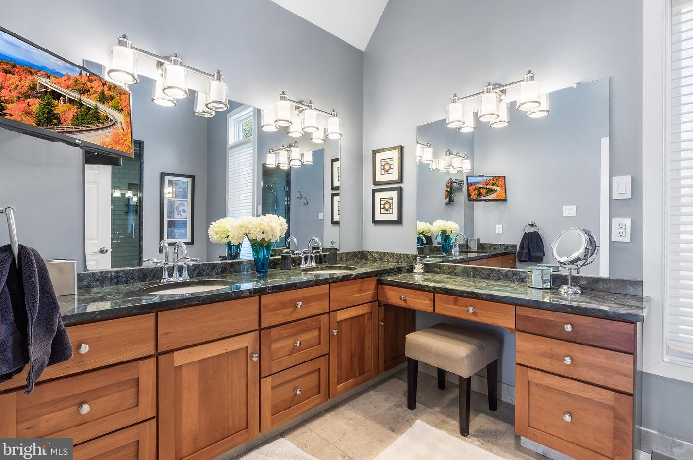 511 Prospect Ave, North Wales PA  19454-3022 exterior