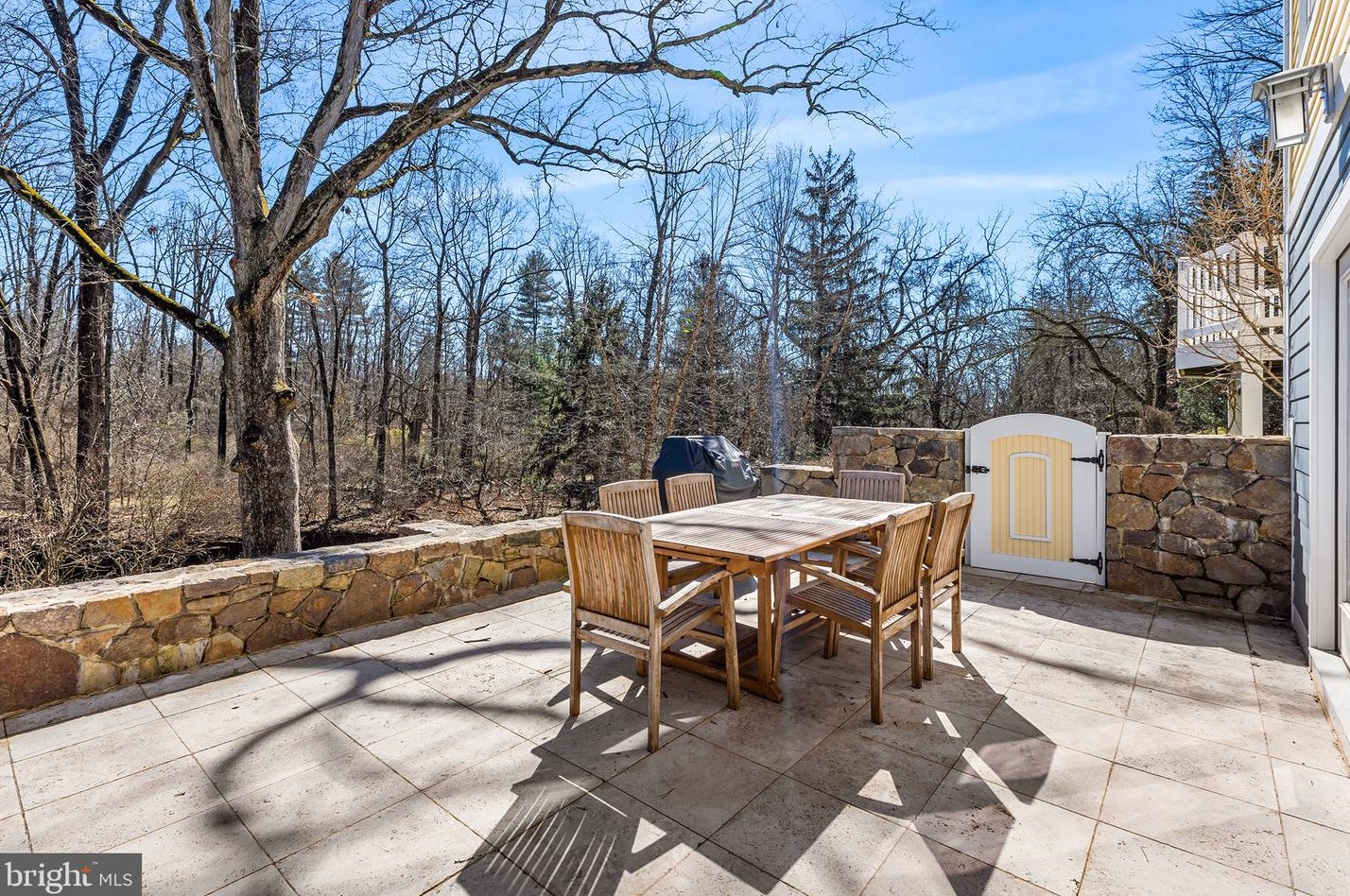 511 Prospect Ave, North Wales PA  19454-3022 exterior