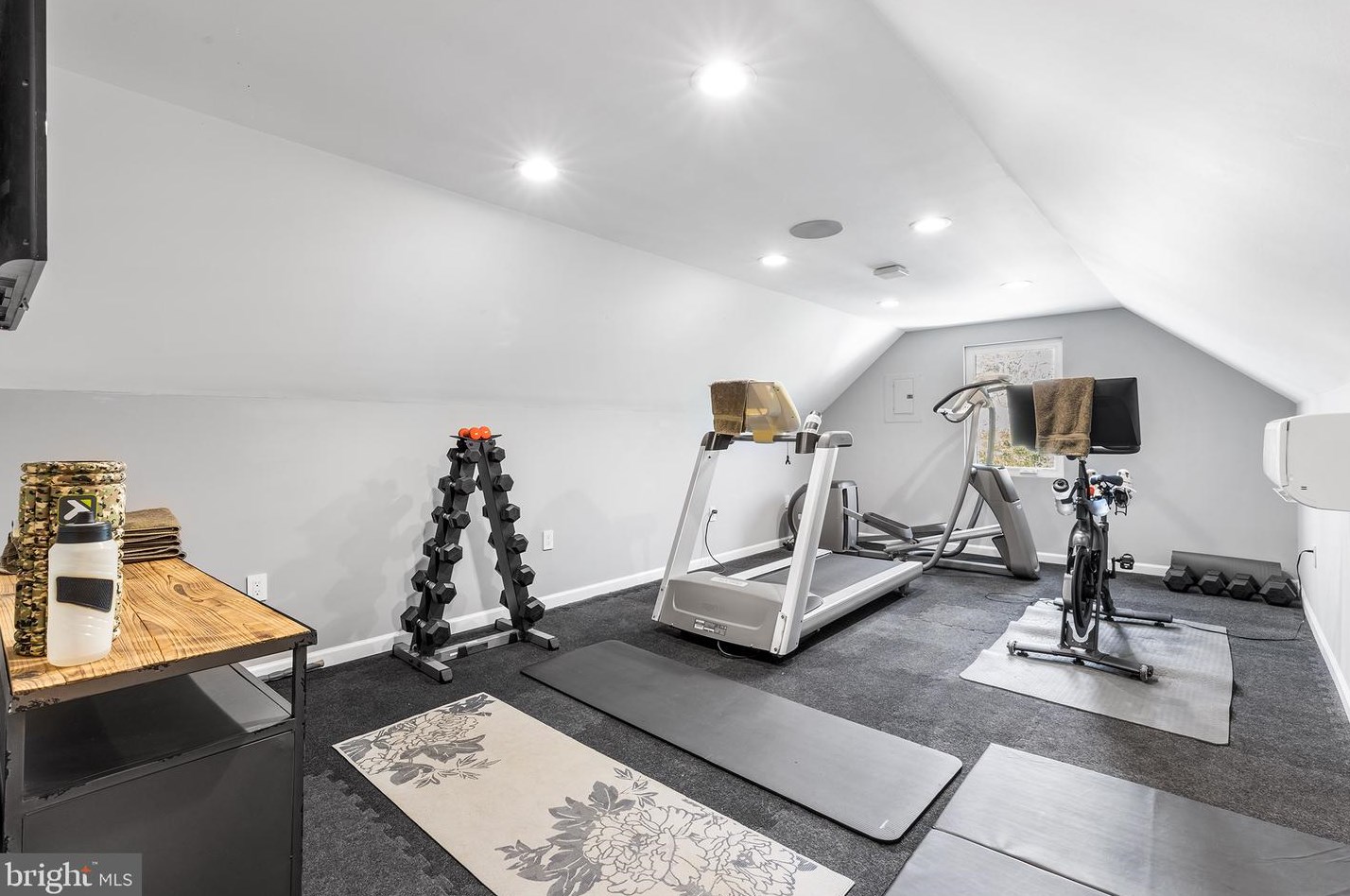 511 Prospect Ave, North Wales PA  19454-3022 exterior