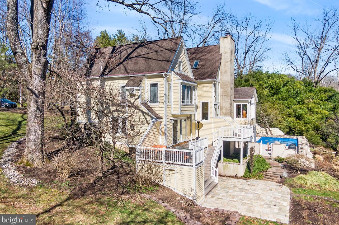 511 Prospect Ave, North Wales PA  19454-3022 exterior