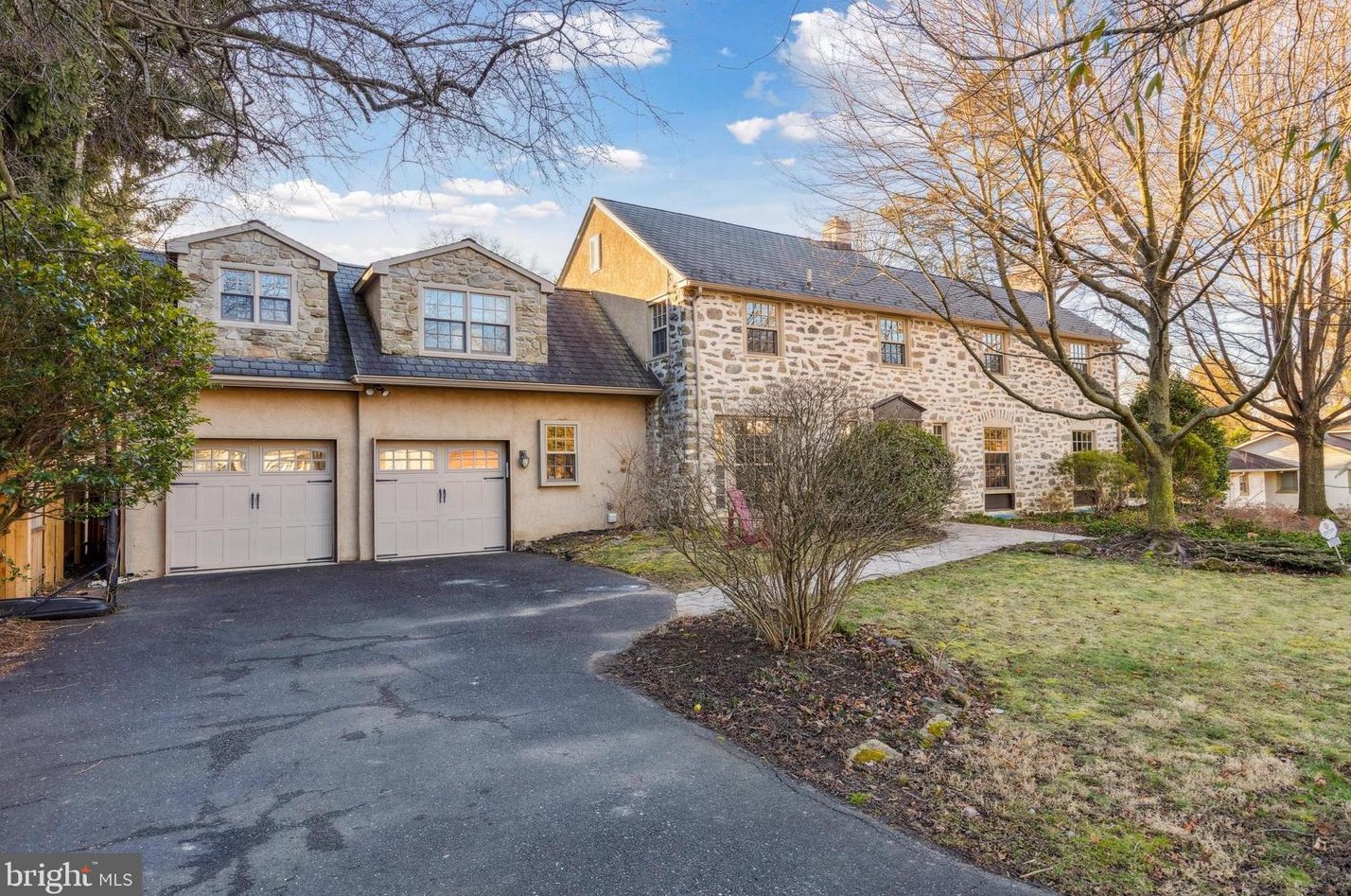 7909 Heather Rd, Melrose Park, PA 19027