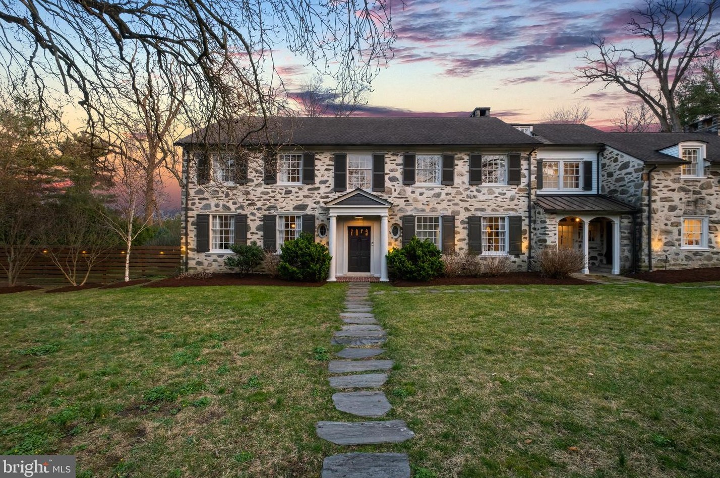 422 Warick Rd, Penn Wynne PA 19096-2343 exterior