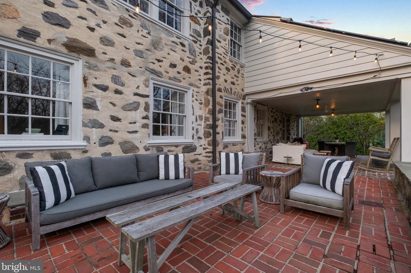 422 Warick Rd, Penn Wynne PA 19096-2343 exterior