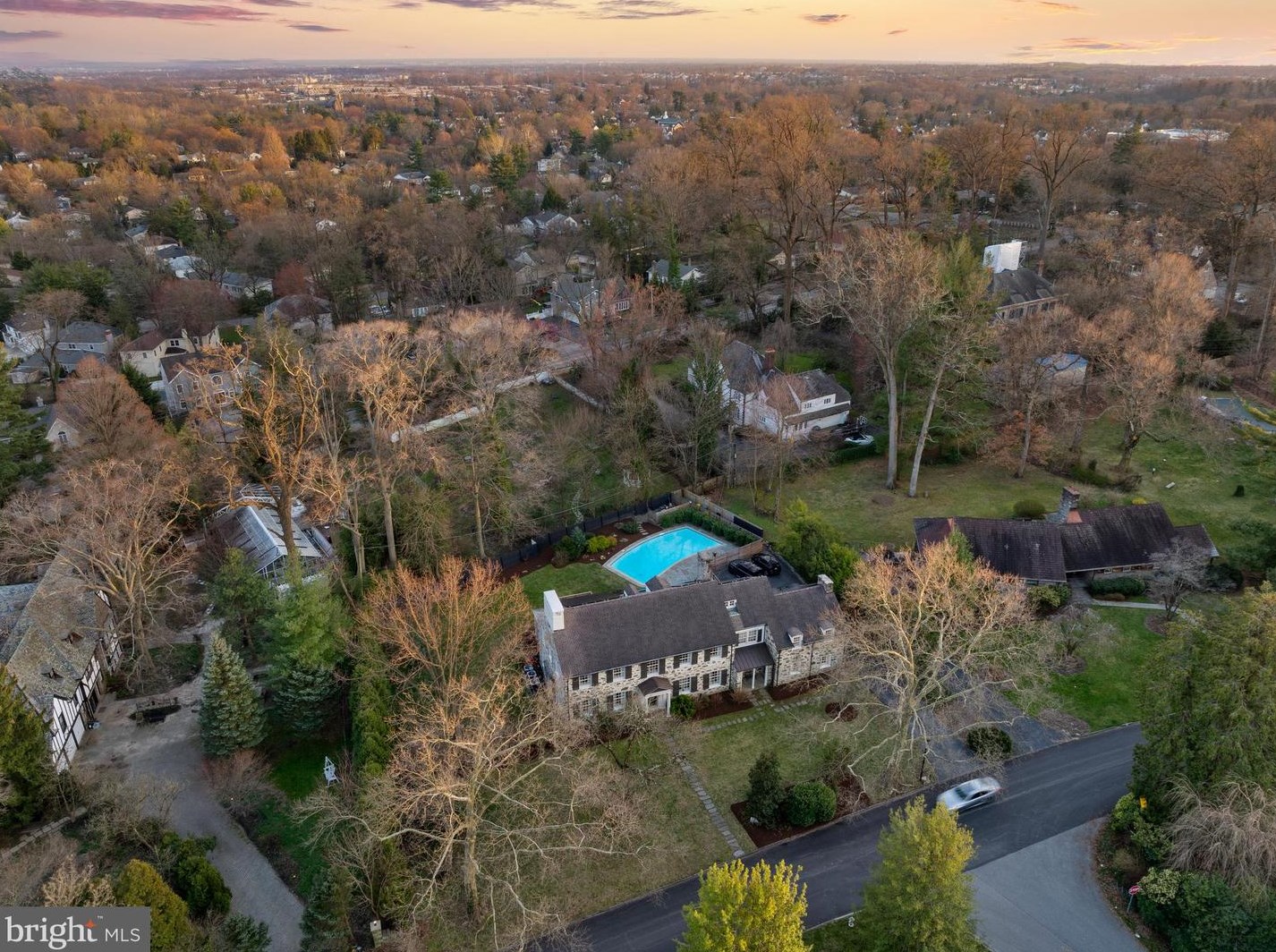 422 Warick Rd, Penn Wynne PA 19096-2343 exterior