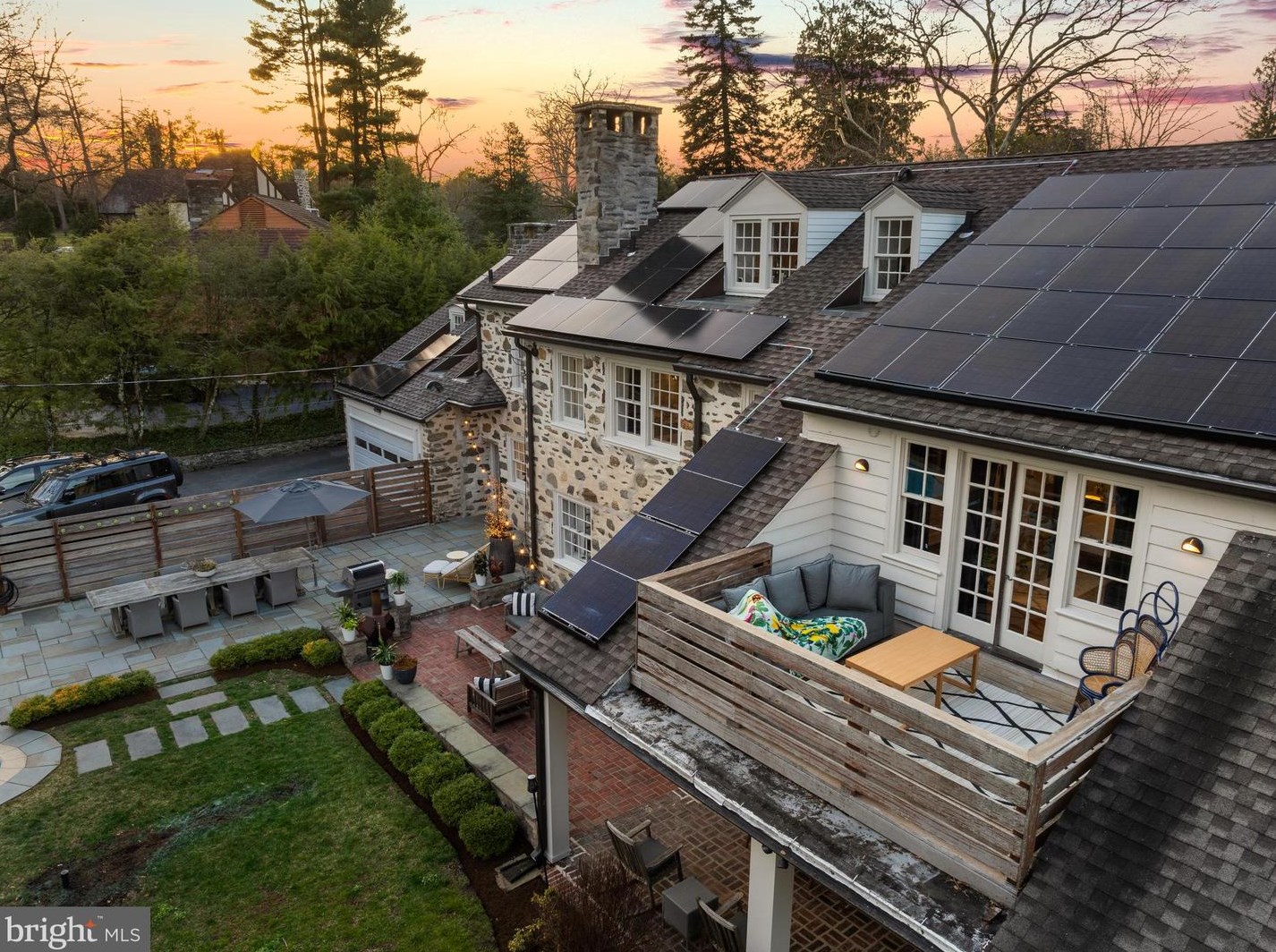 422 Warick Rd, Penn Wynne PA 19096-2343 exterior