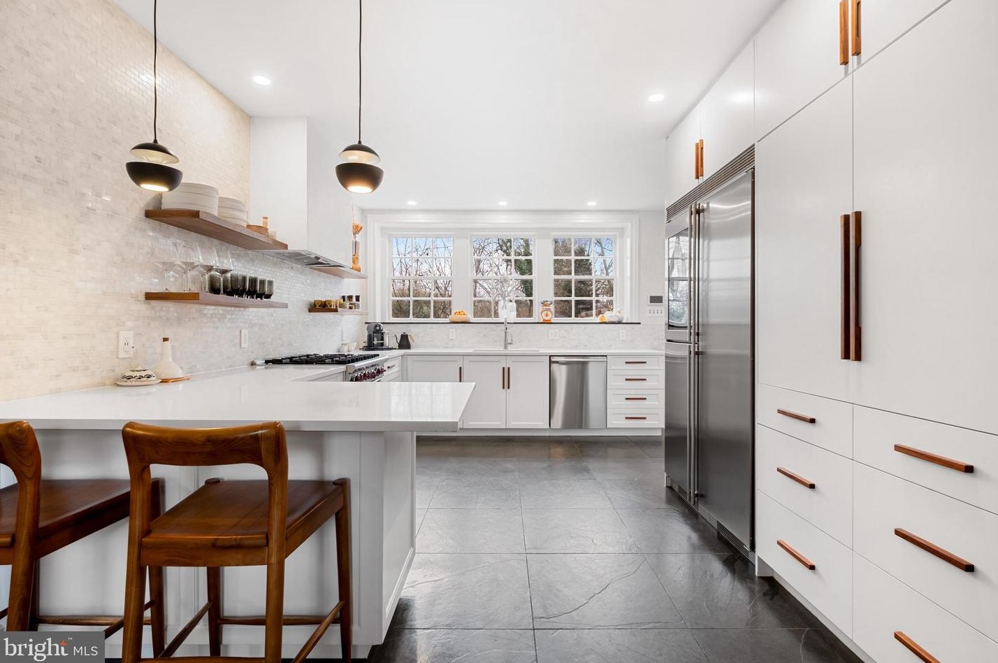 422 Warick Rd, Penn Wynne PA 19096-2343 exterior