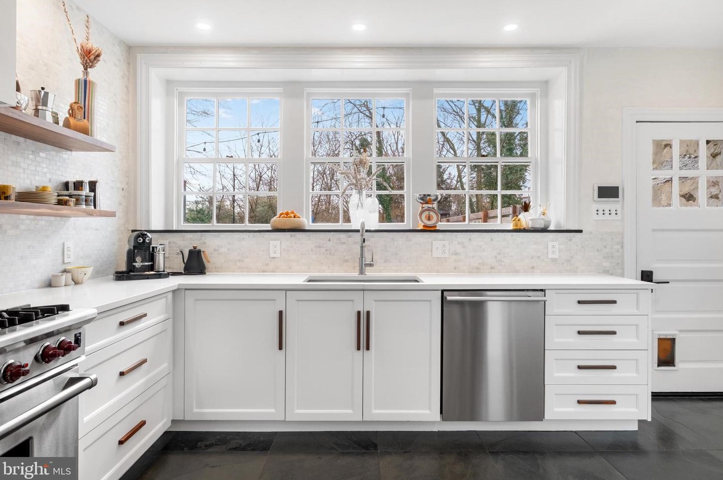 422 Warick Rd, Penn Wynne PA 19096-2343 exterior